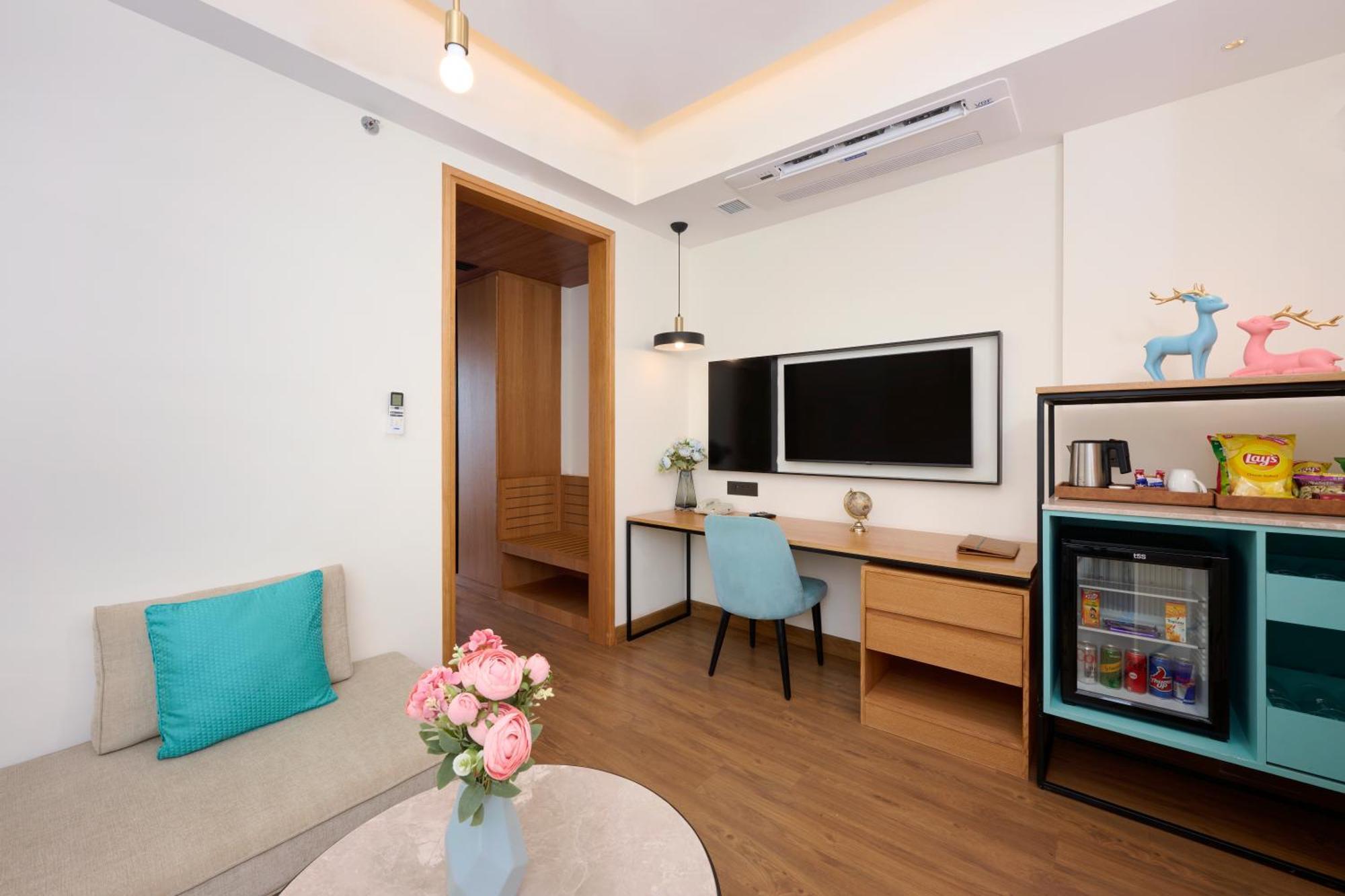 Iris Sarovar Portico Гургаон Экстерьер фото